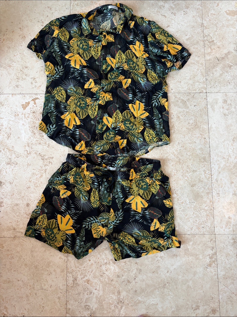 Tropical Leaf Print Set - Yellow & Green